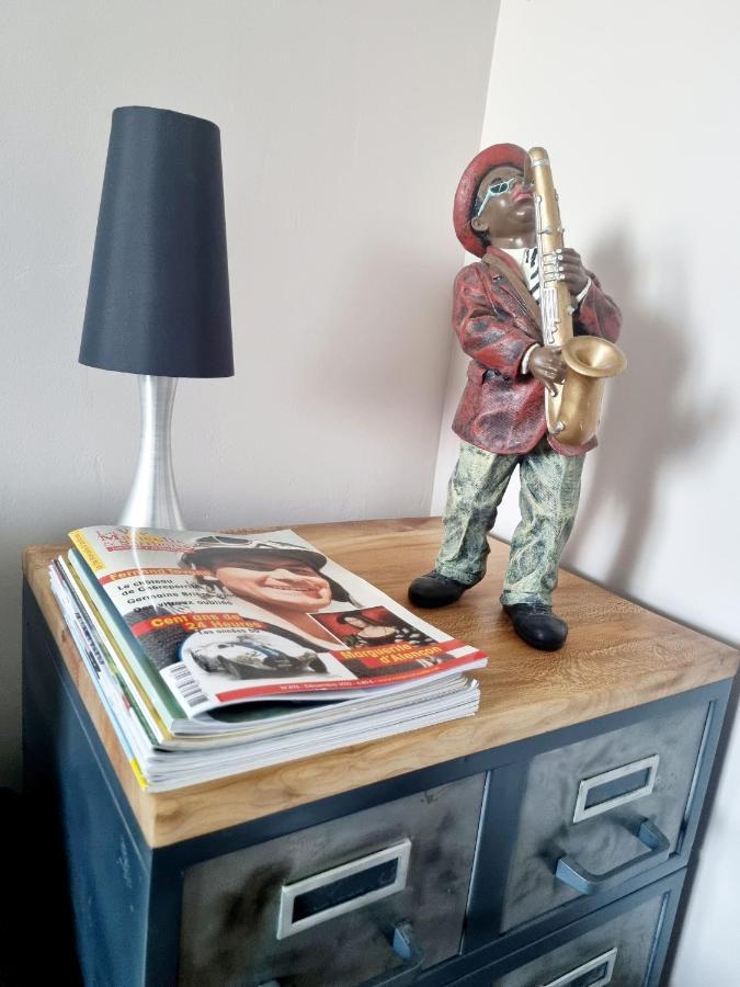 לה מאנש Sweet Nina Jazz Appartement Pour 5 Voyageurs, Situe A La Place De La Republique, Avec Parking Et Lit Queen Size מראה חיצוני תמונה