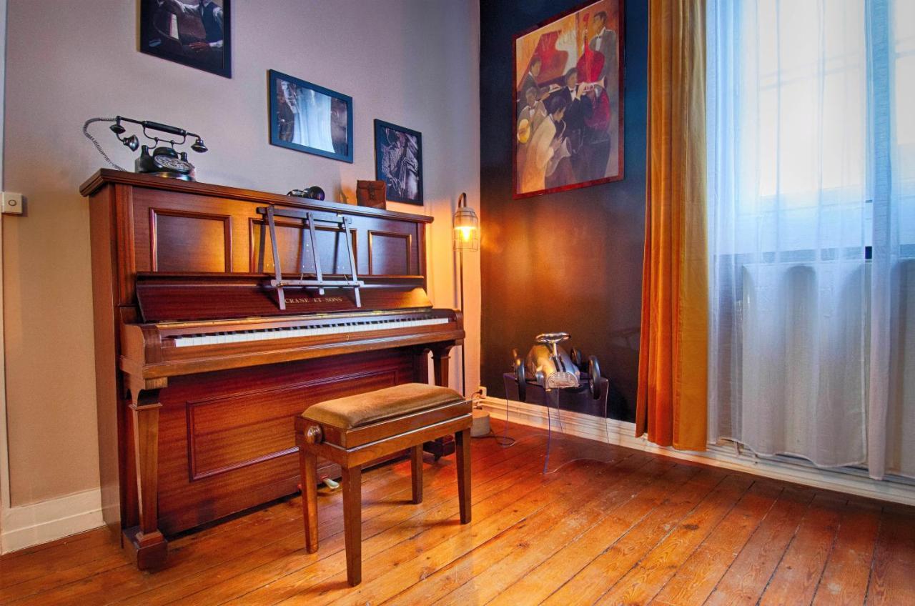 לה מאנש Sweet Nina Jazz Appartement Pour 5 Voyageurs, Situe A La Place De La Republique, Avec Parking Et Lit Queen Size מראה חיצוני תמונה